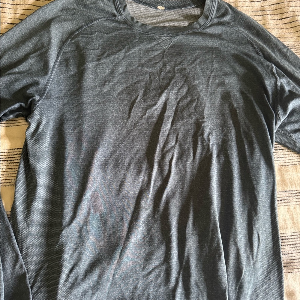 Men's medium Blue Shirt